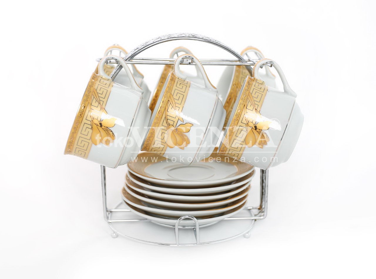 B671 Lily Cangkir Set