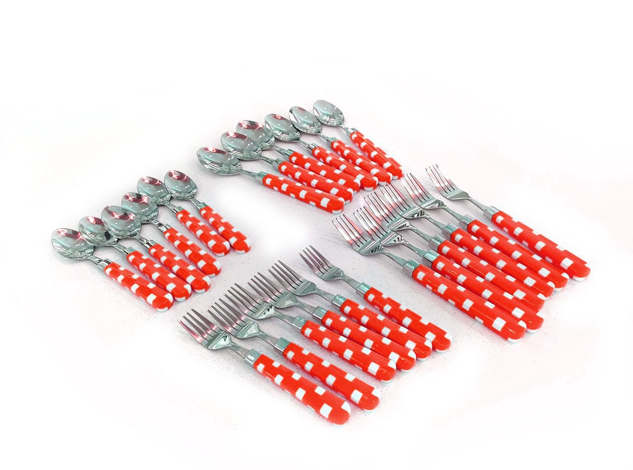Sendok dan Garpu Set V240C Motif Kotak Warna Merah